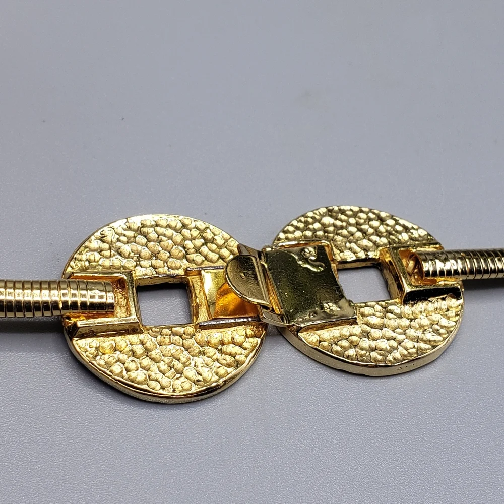 BELT Stretchy Gold w/ Oriental Asian Engravings Vintage Retro Minimalist S/M